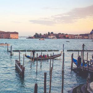 Cheap Car Hire Lido Island