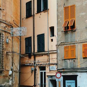 Car Hire Genoa Cristoforo Colombo Airport (GOA)