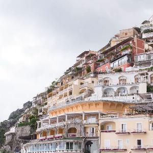 Car Hire Salerno Amalfi Coast Pontecagnano Airport (QSR)